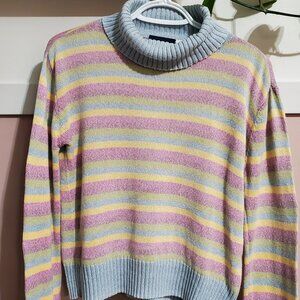 Liz Claiborne Vintage Cottagecore Turtleneck